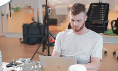An academic translation expert working on an assignment.